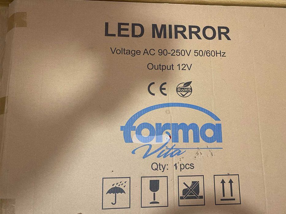 Огледало за баня 80х60 с LED осветление и подгряване