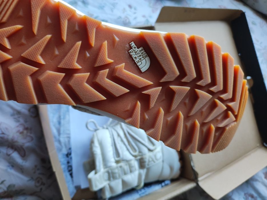 Нови ботиши The North Face