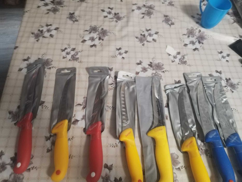 Cutite diferite dimensiuni