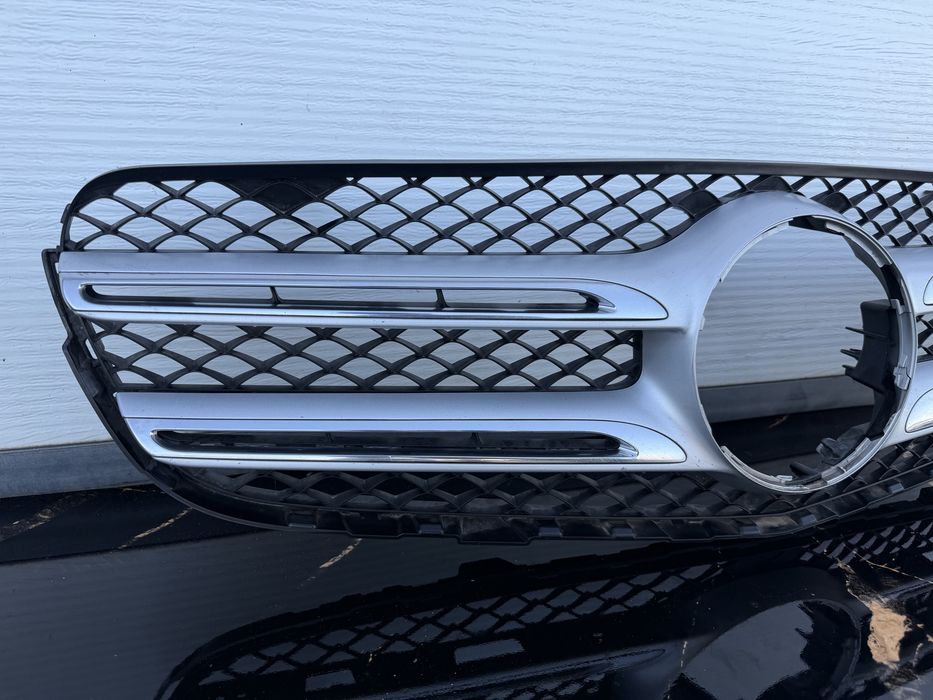 Оригинална решетка за мерцедес Mercedes GLC W253