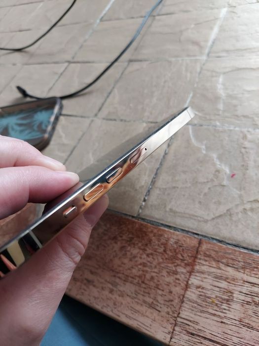 Продам iphone 13 pro max 512gb