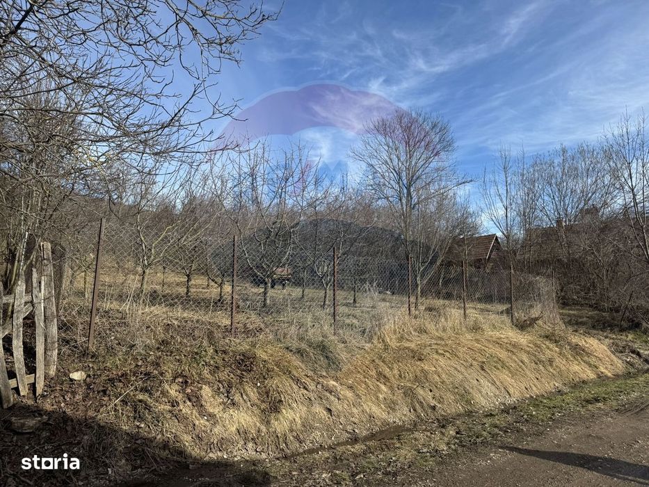 Teren intravilan 1.271 mp – Izvoarele, jud. Alba