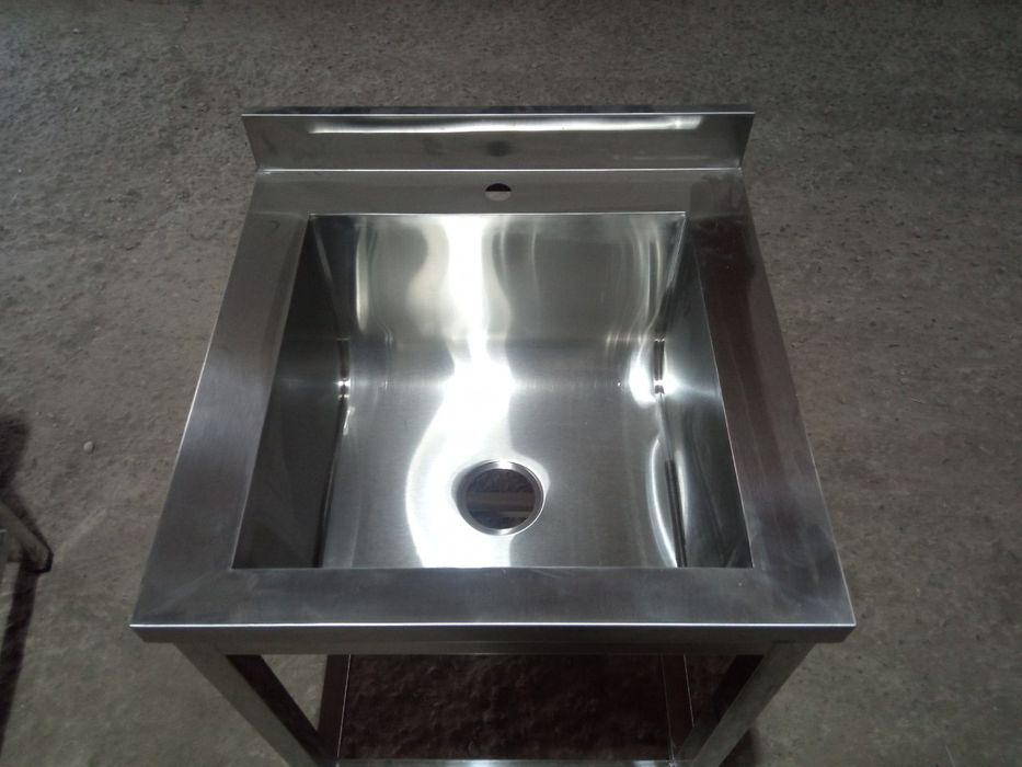 Мойка из нержавейки Moyka nerjaveyka