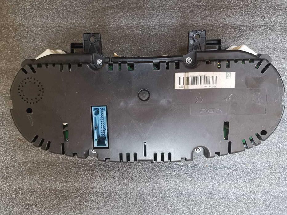 Ceasuri de bord Audi A1 8X, cod 8X0 920 930 J
