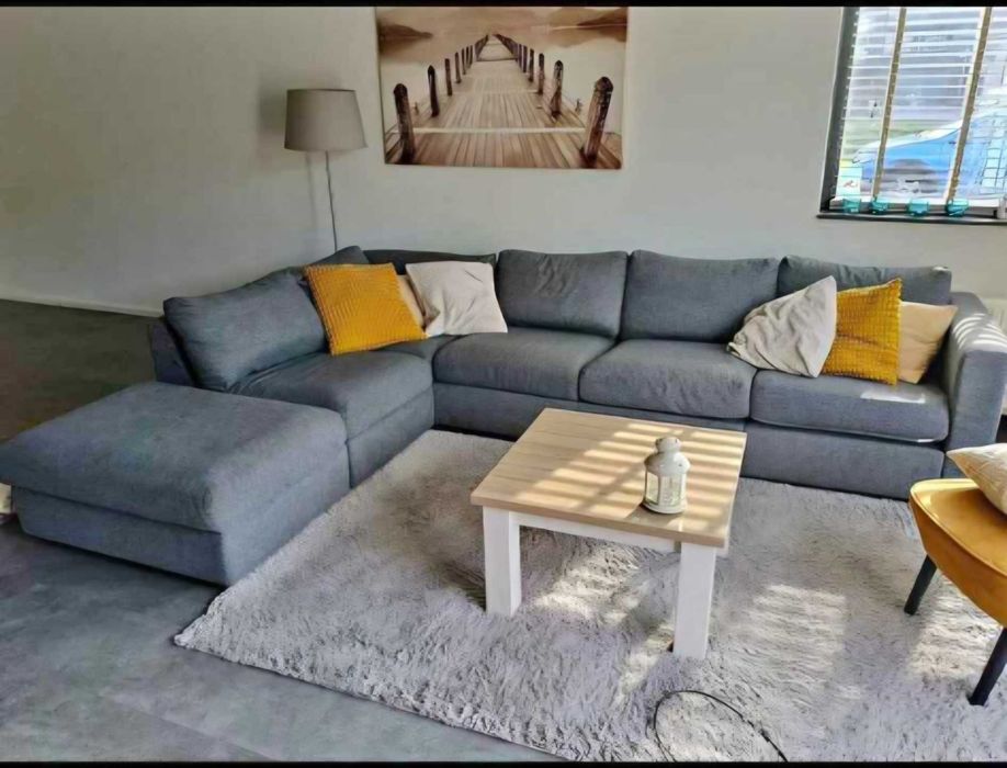 Ъглов диван за хол