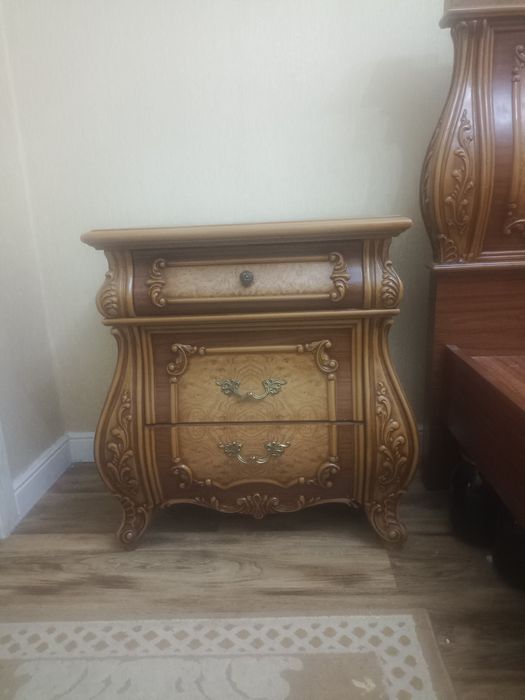 Мебель спальный гарнитур