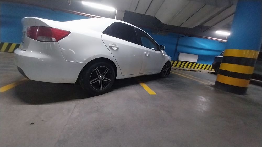 Есть гарантия.               .