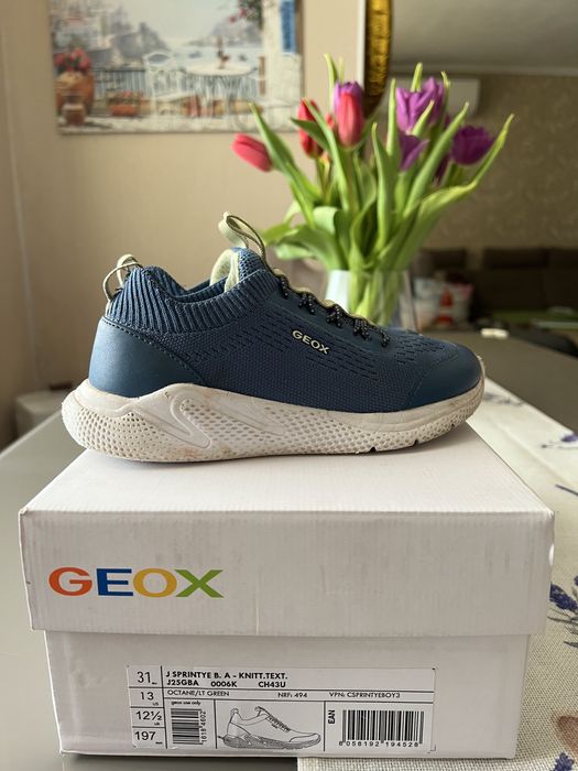 Маратонки за момче Geox