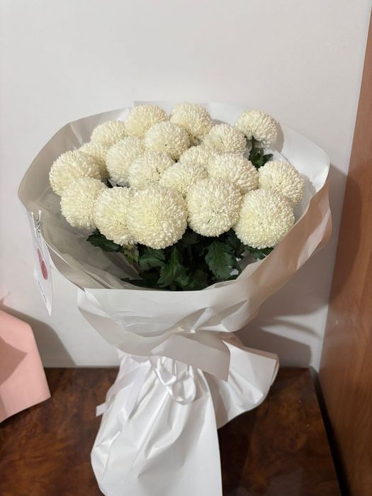 Цветы в букете .