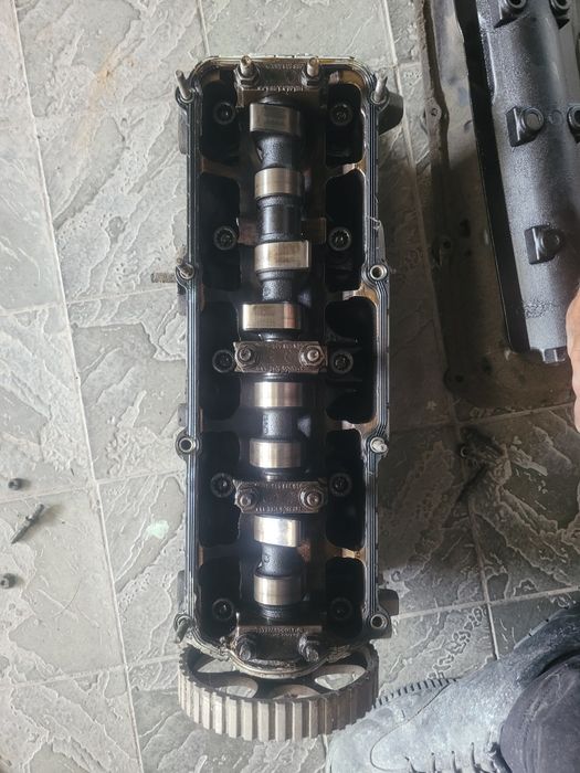 Головка Passat 1.8 в сборе