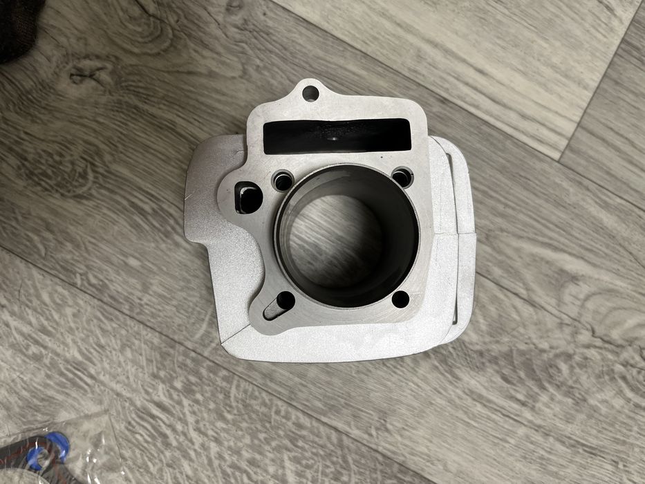 Продам поршнивая группа