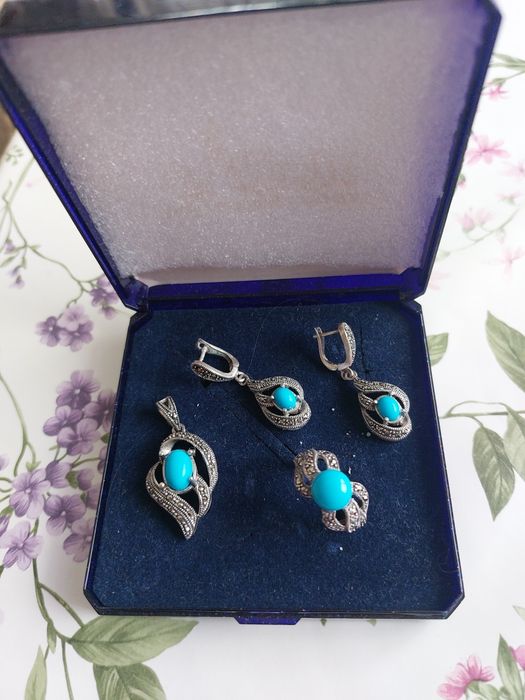 Серебряный комплект с бирюзой