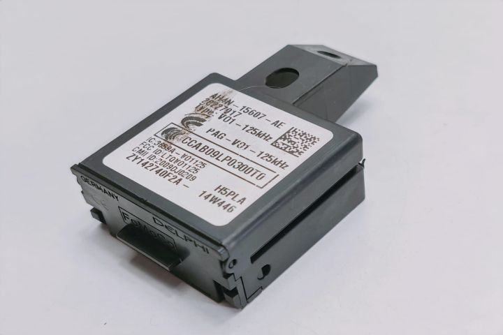 Modul start stop AH4N15607AE / 28227917 Volvo XC70 a 3-a generatie (f