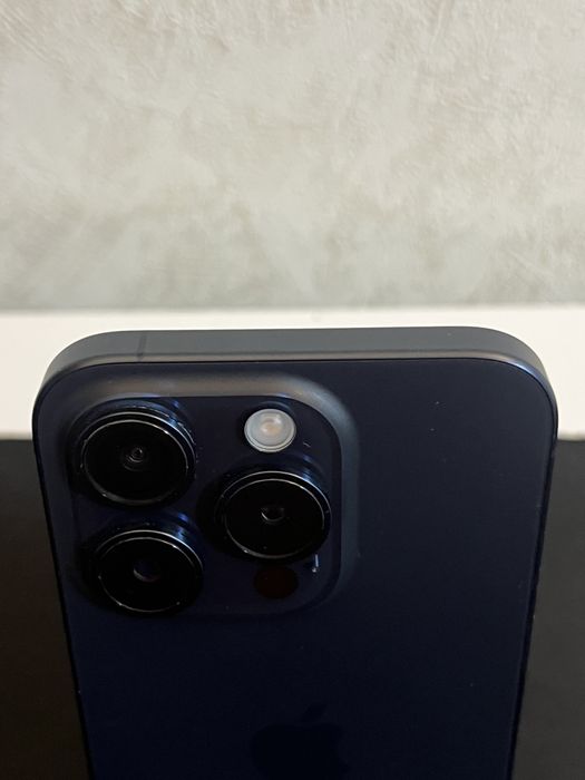  iPhone 15 pro 256 АКБ 87%
