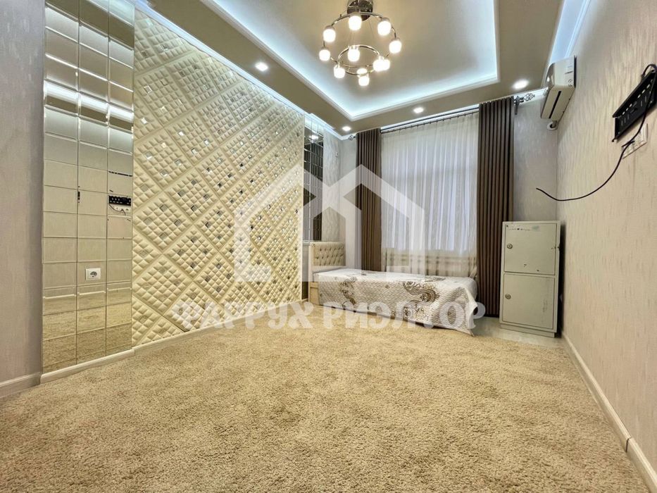 4/3/9 100м2 Паркентский новостройка кирпич