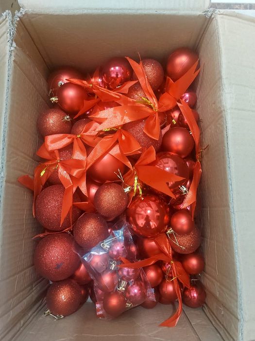 Продаи новогоднею елку