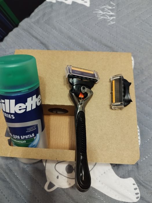 Продам набор бритву