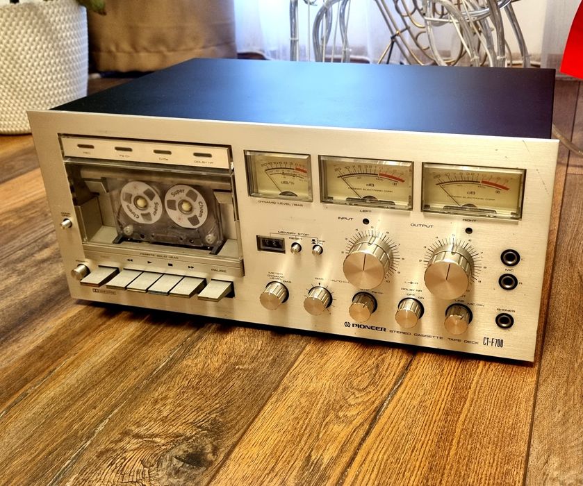 Pioneer CT-F700 tape deck/ vintage