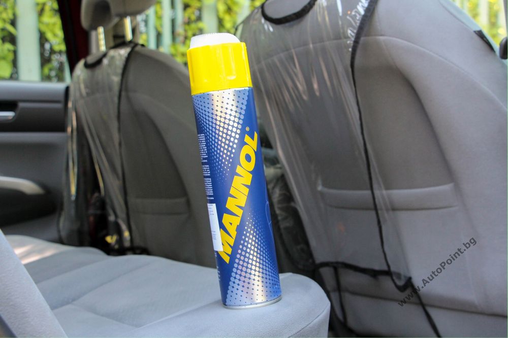 Спрей за почистване на тапицерия MANNOL