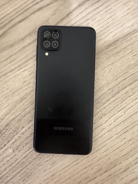 Samsung a12 black