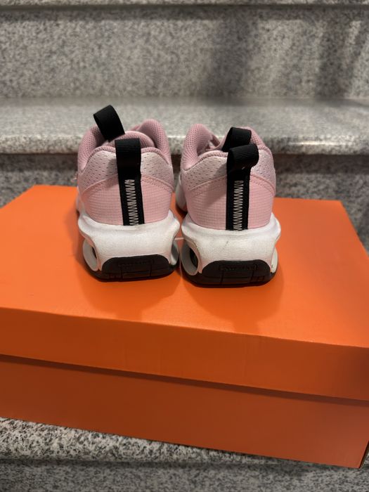 Nike детски маратонки 32н