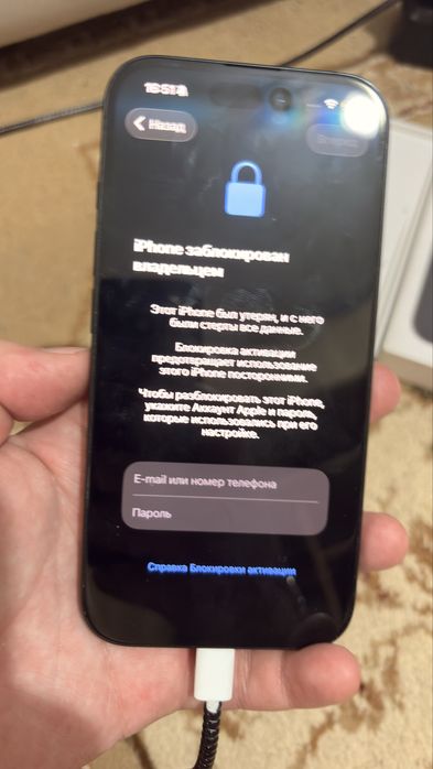 Продам iPhone 16 на запчасти