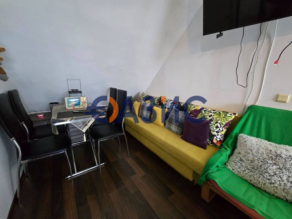 Продава се Двустаен апартамент в к.к. Слънчев бряг - 72 кв.м за 673 €/кв.м - Снимка #9