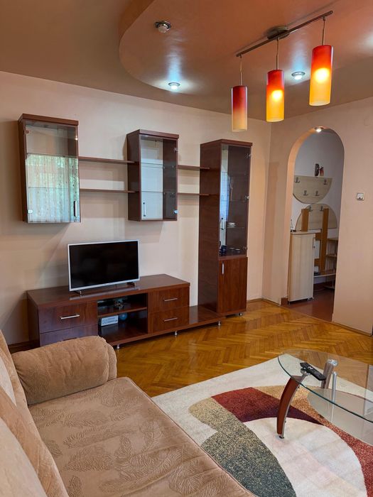Apartament cu 3 camere, aproape de centru – loc de parcare inclus