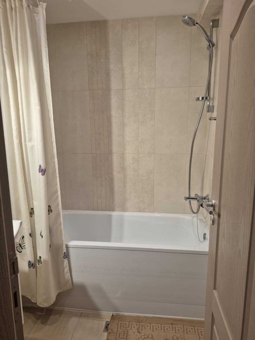 Дава се под наем Тристаен апартамент в Пловдив, Каменица 2 - 105 кв.м за 747.66 € - Снимка #13