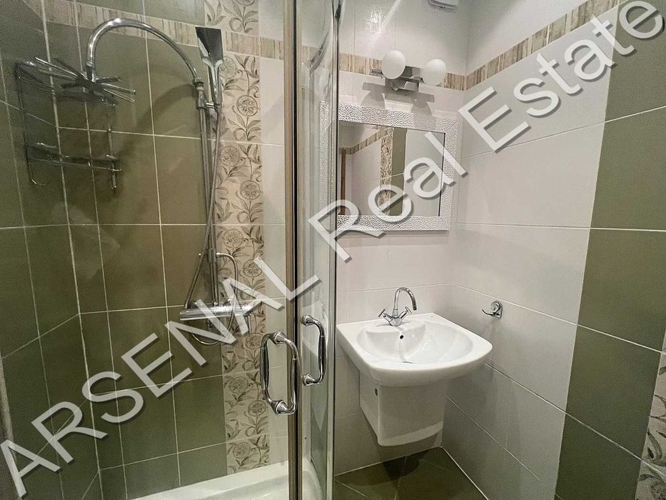 Дава се под наем Четиристаен апартамент в София, Симеоново - 160 кв.м за 1097.01 € - Снимка #9