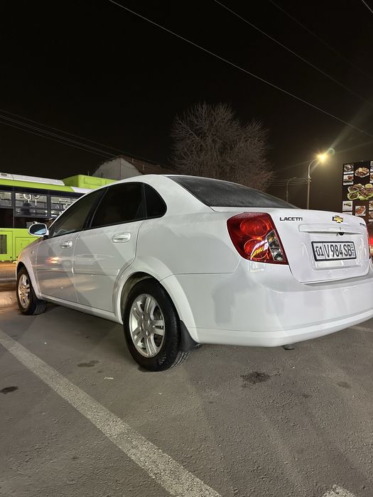 Lacetti 1.8L 2010 yil
