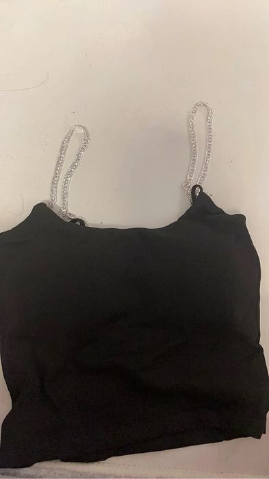 Эффектные бретельки из страз