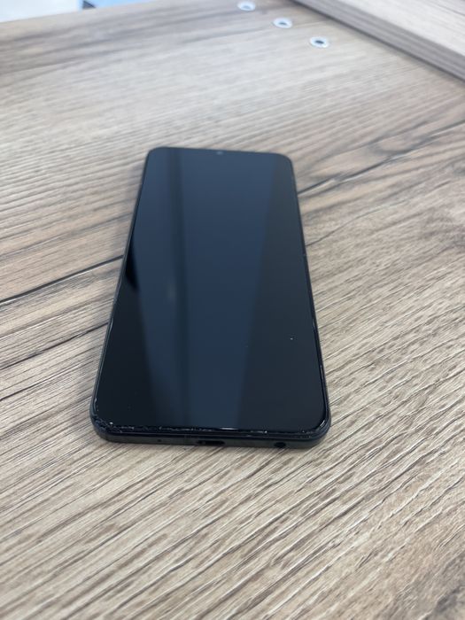 Продается телефон Vivo YO3.Б/у