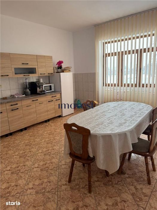 Proprietate Premium de Vanzare Castel Istoric cu Domeniu de 52.000 mp