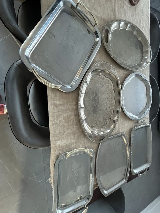 7 tavi servire metalice