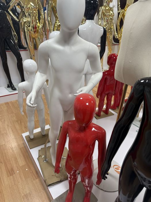 Maneken  original sifat