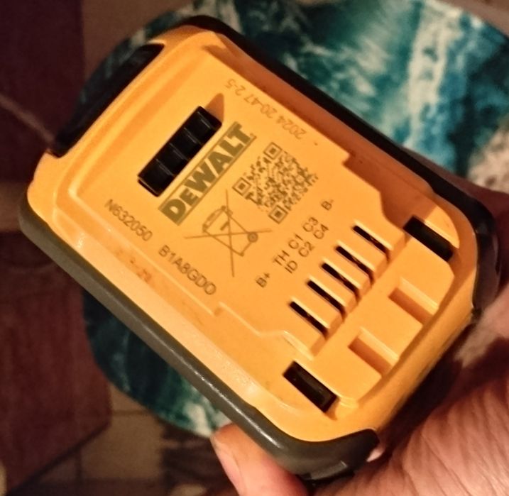 DeWalt 18/54v 6ah acumulator cu protectie r i