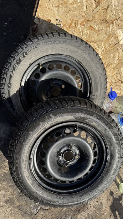 Зимние шины с дисками R15