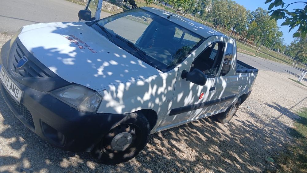 De vanzare : Dacia Logan