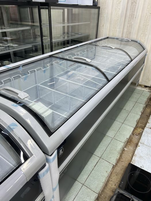 Продам витринные морозильники