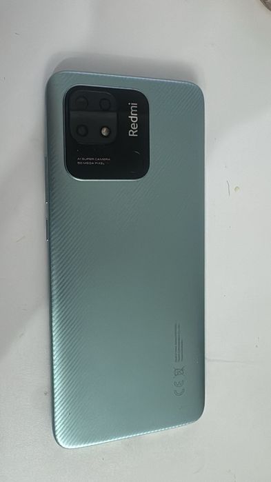 Продам телефон срочно