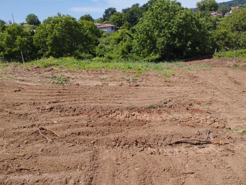 Топ Парцел в Малка Верея