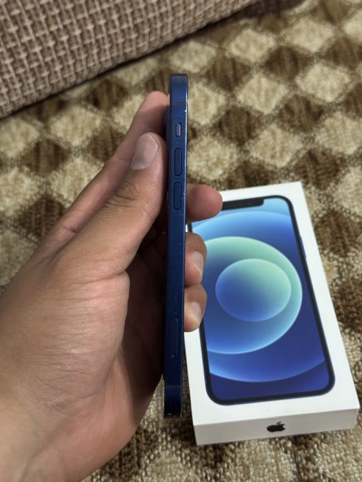 Продам или обмен iPhone 12 128