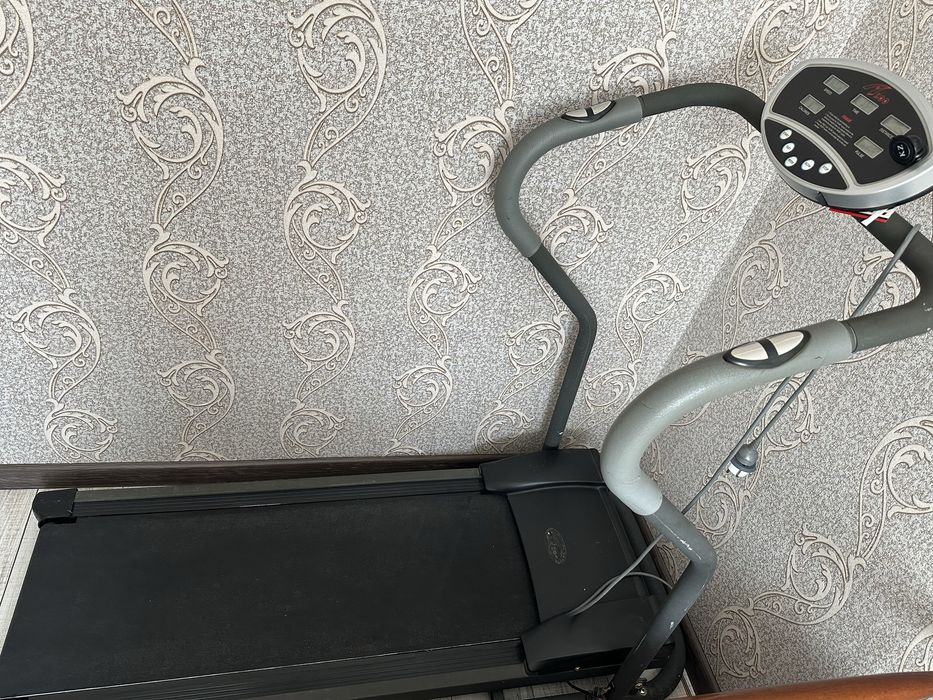 Беговая дорожка Azoo