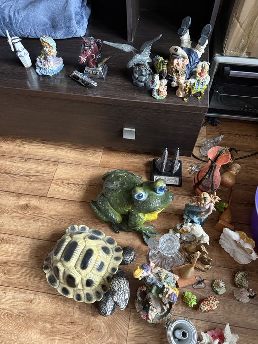 все сувениры продам буу