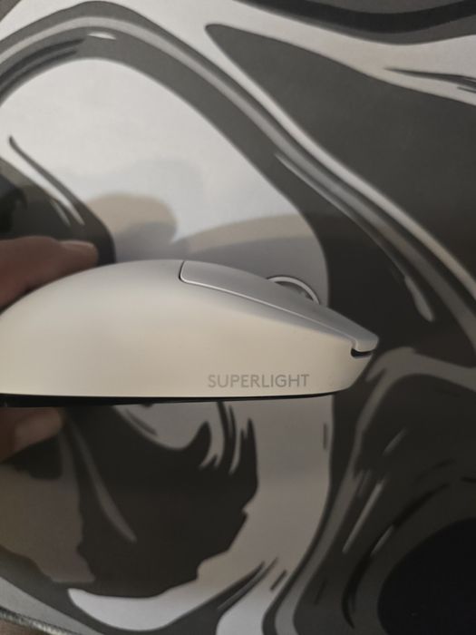 Logitech G Pro X Superlight - безжична геймърска мишка, бяла