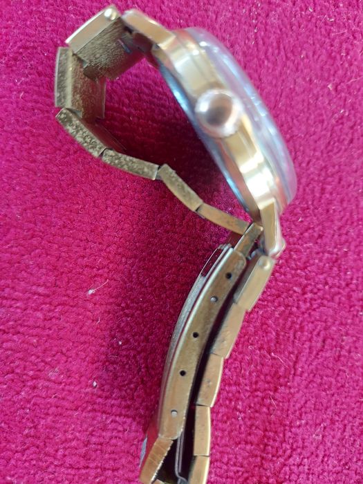 Продам советский часы