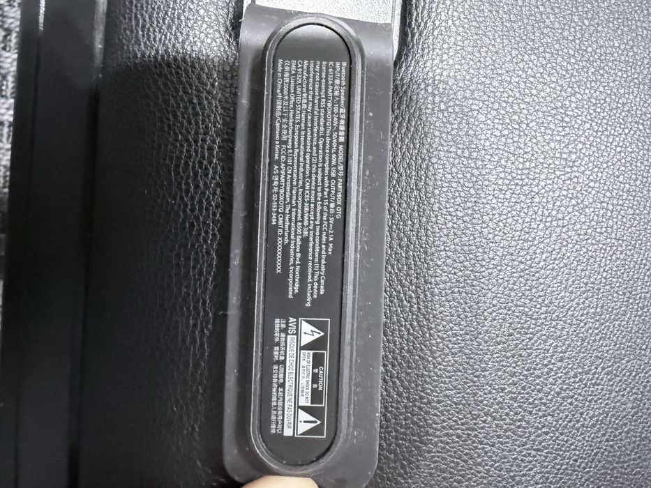 JBL PartyBox On The Go boxa Bluetooth