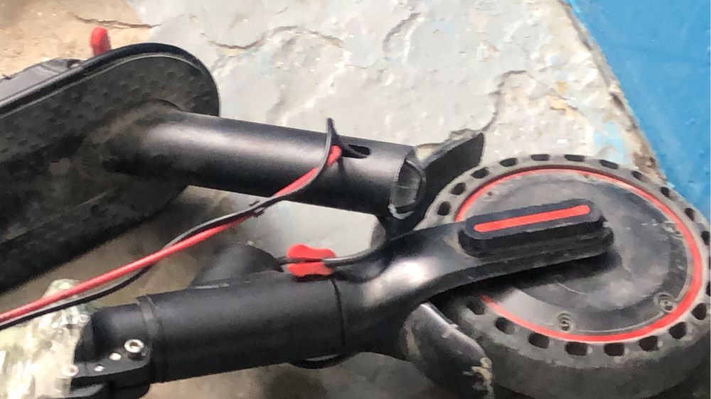 Электро самокат продаю не дорого