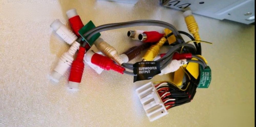 AVIC F20BT Pioneer Navi Bluetooth HDMI DVD CD MP3 USB